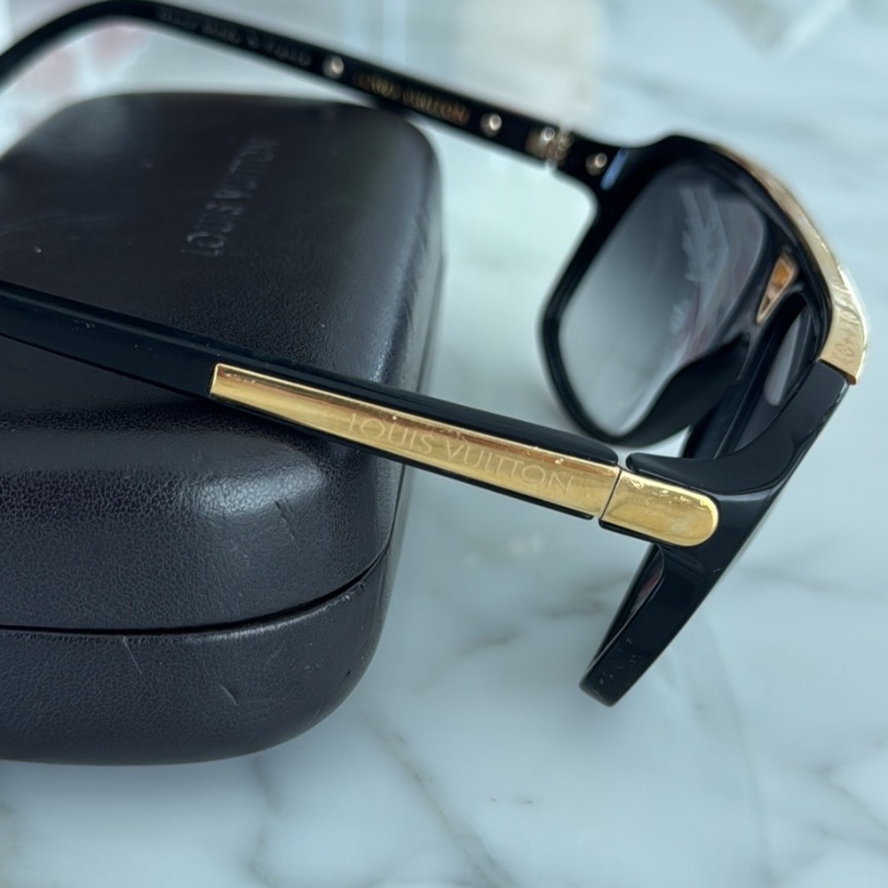 Louis Vuitton Black Frame Glasses with Gold Detail - Picture 5 of 6